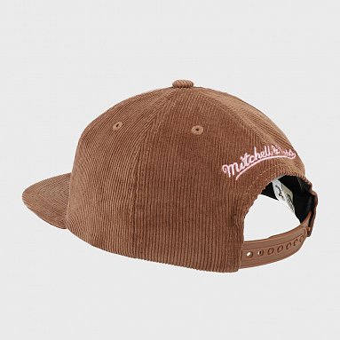 Бейсболка Mitchell & Ness Milwaukee Bucks Bsb Cord Deadstock Snapback, цвет коричневый, артикул 6MUSSH22050-MBUBROW