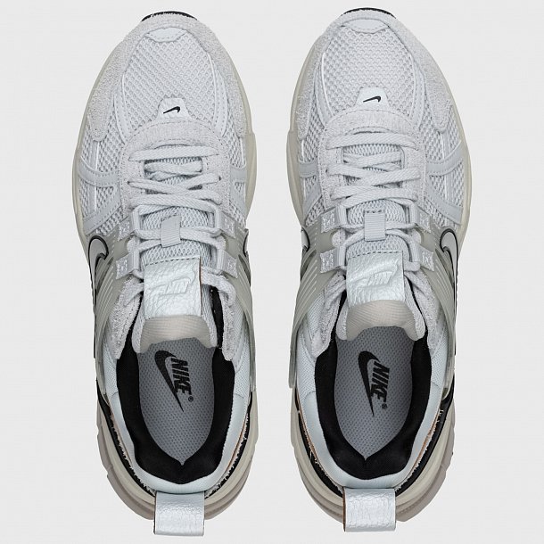 Кроссовки Nike V2K Run - фото 2