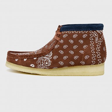 Ботинки Clarks Originals Wallabee Boot красный, артикул 26168826