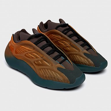 Кроссовки adidas Originals Yeezy 700, цвет оранжевый, артикул GY4109