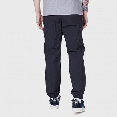 Брюки Y-3 Classic Light Shell Running, цвет черный, артикул HB2786