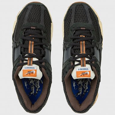 Кроссовки Nike Zoom Vomero 5 Prm W, цвет серый, артикул FD0533-010