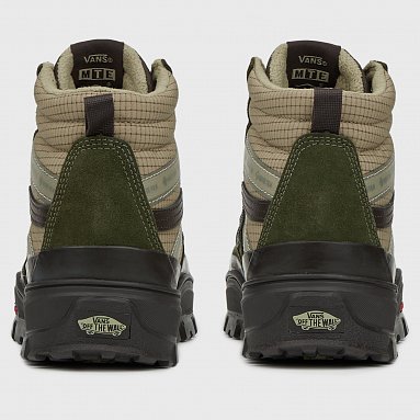 Кеды Vans SK8-Hi Gore-Tex Insulated, цвет зеленый, артикул VN000DARF871