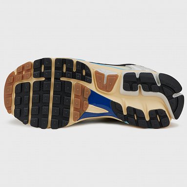 Кроссовки Nike Zoom Vomero 5 Prm W Design by Japan, цвет белый, артикул HF4524-111