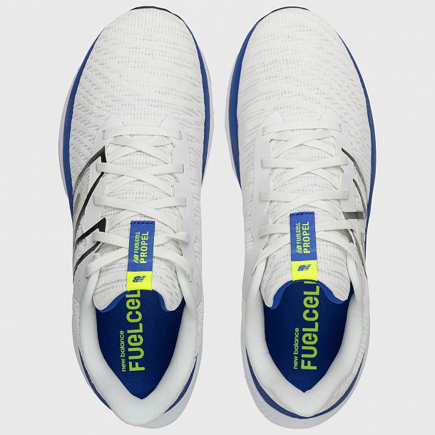 Кроссовки New Balance Fuelcell Propel V4 - фото 2
