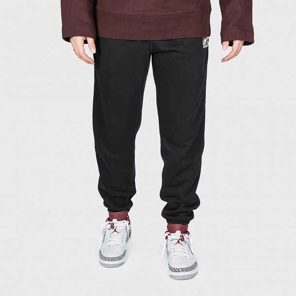 Брюки Nike Club French Terry Cuff Bolt