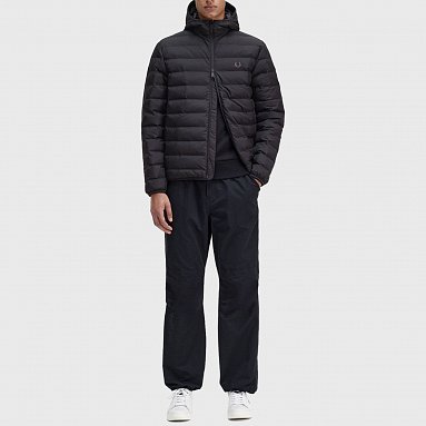 Куртка Fred Perry Hooded Insulated Jacket, цвет синий, артикул J4565-198