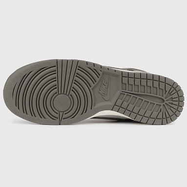 Кроссовки Nike Dunk Low, цвет серый, артикул FQ8249-001