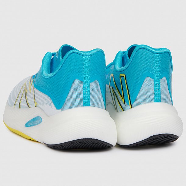 Кроссовки New Balance Fuelcell Rebel V2 - фото 5