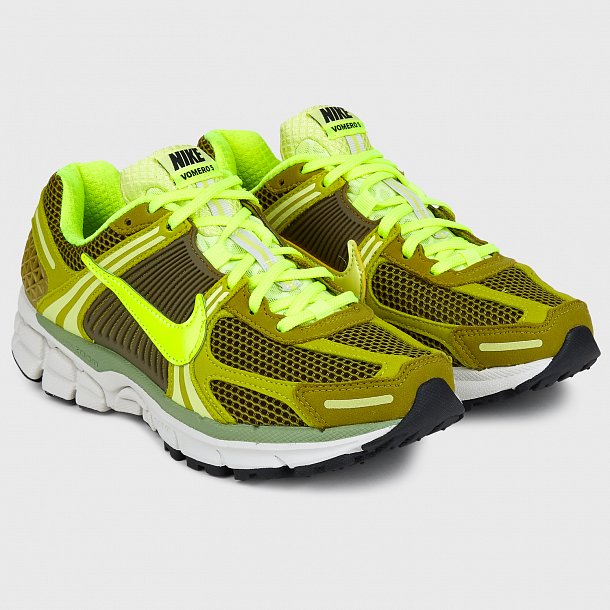 Кроссовки Nike Zoom Vomero 5 W - фото 1