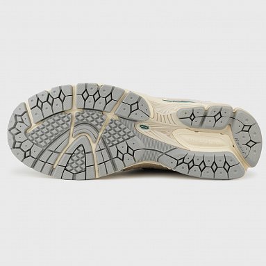 Кроссовки New Balance 2002R, цвет бежевый, артикул M2002REK/D