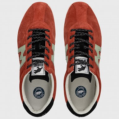 Кроссовки Karhu Trampas, цвет красный, артикул F809022