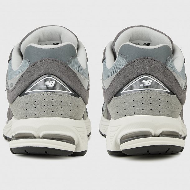 Кроссовки New Balance 2002R - фото 3