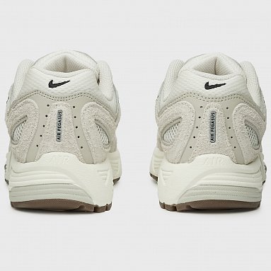 Кроссовки Nike Air Pegasus 2K5 W, цвет бежевый, артикул HJ5271-002