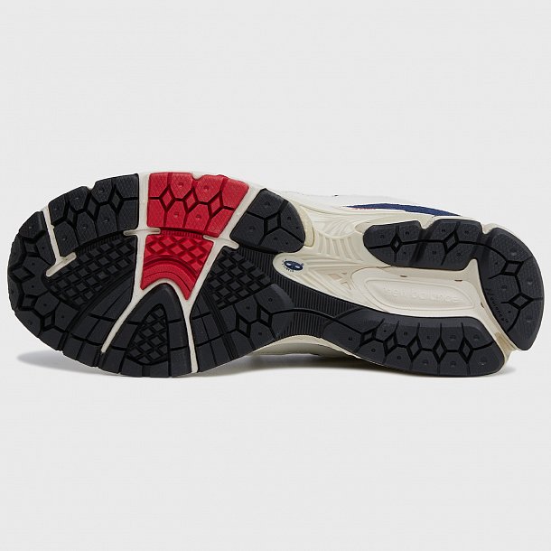 Кроссовки New Balance 2002R - фото 4