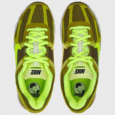 Кроссовки Nike Zoom Vomero 5 W, цвет зеленый, артикул FJ4738-300