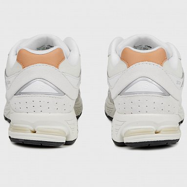 Кроссовки New Balance 2002R, цвет белый, артикул M2002REC/D