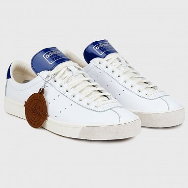 Кроссовки adidas Originals Lacombe Spezial, цвет белый, артикул IG8938
