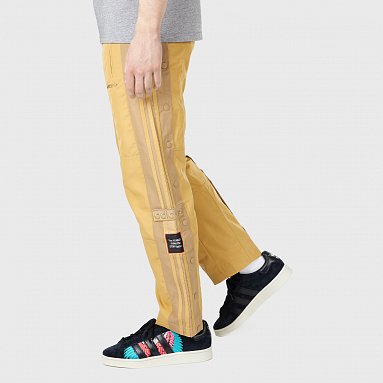 Брюки adidas Originals Track Pant x Midwest Kids, цвет бежевый, артикул H62575