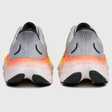 Кроссовки New Balance Fresh Foam X More v4, цвет серый, артикул MMORCO4/D