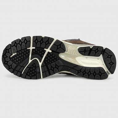 Кроссовки New Balance 2002R, цвет коричневый, артикул M20024J7/D