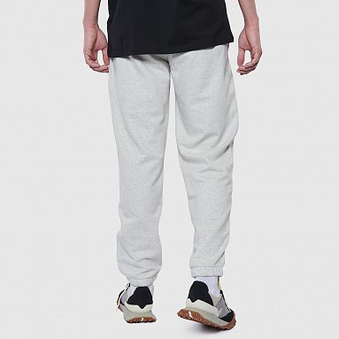 Брюки New Balance Essentials Sweatpant, цвет серый, артикул UP21500/SAH
