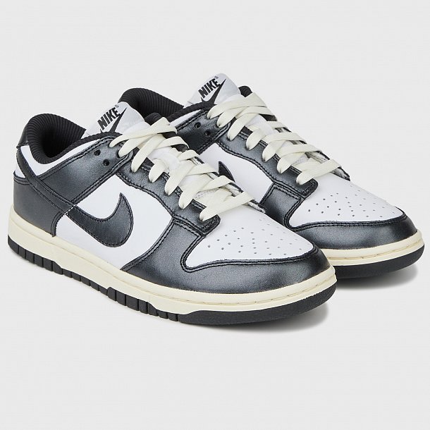 Кроссовки Nike Dunk Low W - фото 1