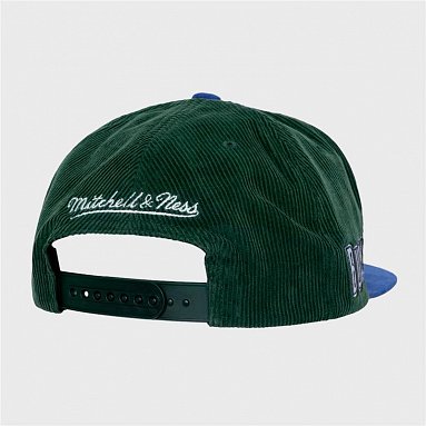 Бейсболка Mitchell & Ness Milwaukee Bucks Sueduroy Snapback, цвет зеленый, артикул HS10048-MBUGREN