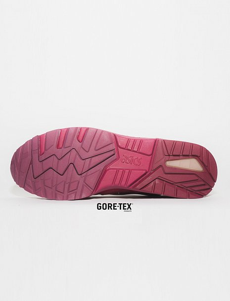 Кроссовки Asics Gel-Kayano Trainer Gore-Tex® Burgundy/Burgundy - фото 1