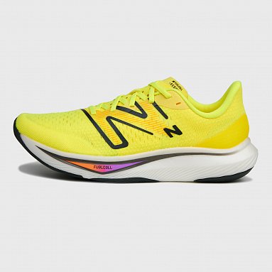 Кроссовки New Balance Fuelcell Rebel V3 желтый, артикул MFCXCP3/D