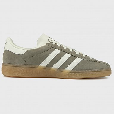 Кроссовки adidas Originals Munchen W, цвет серый, артикул JS3990