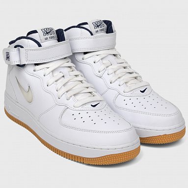 Кроссовки Nike Air Force 1 Mid Jewel QS NYC Yankees, цвет белый, артикул DH5622-100