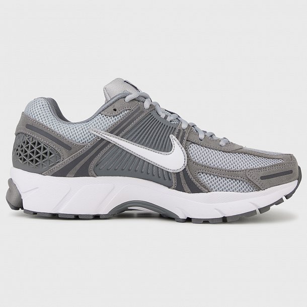 Кроссовки Nike Zoom Vomero 5 - фото 5