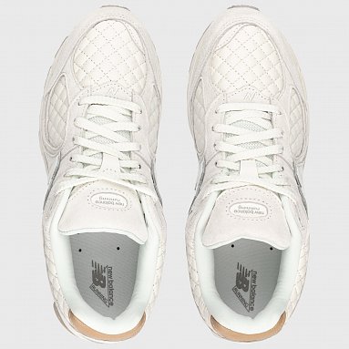Кроссовки New Balance 2002R, цвет бежевый, артикул M2002RPD/D