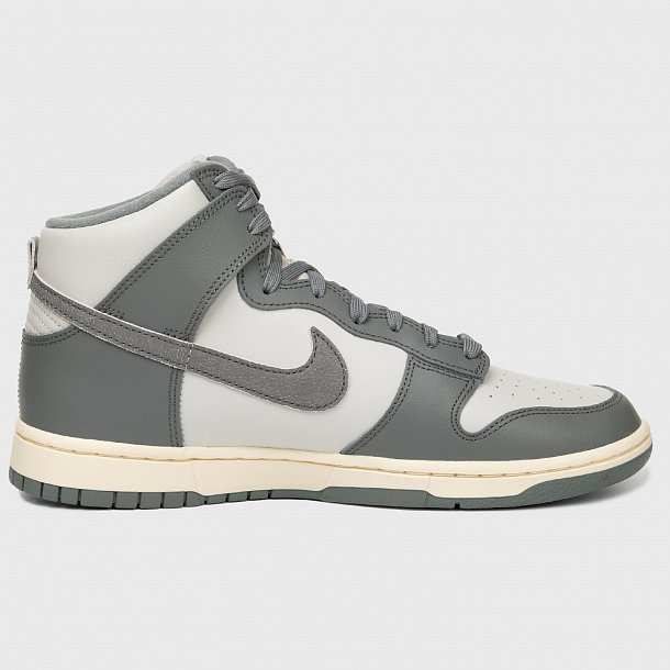 Кроссовки Nike Dunk High Retro SE - фото 5