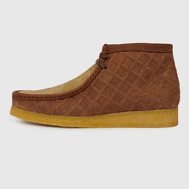 Ботинки Clarks Originals x Sweet Chick Wallabee, цвет коричневый, артикул 26163423