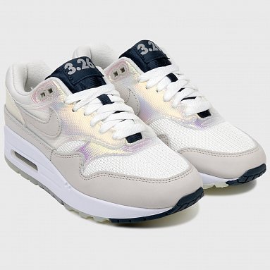 Кроссовки Nike Air Max 1 AMD La Ville Lumiere W, цвет серый, артикул DQ9326-100