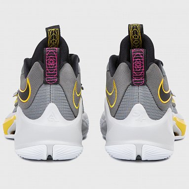 Кроссовки Nike Zoom Freak 3 "Low Battery", цвет серый, артикул DA0694-006
