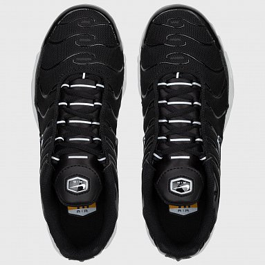 Кроссовки Nike Air Max Plus TN W, цвет черный, артикул DM2362-001