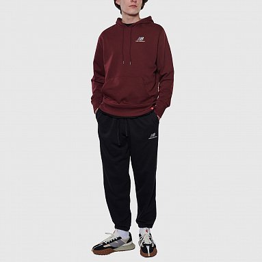 Брюки New Balance Essentials Sweatpant, цвет черный, артикул UP21500/BK