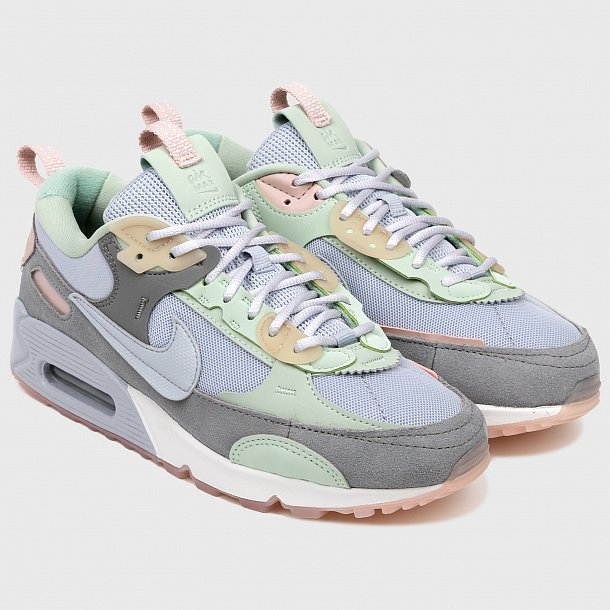 Кроссовки Nike Air Max 90 Futura W - фото 1