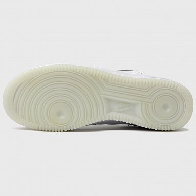 Кроссовки Nike Air Force 1 Low Retro "Colour of the Month", цвет белый, артикул FN5924-100