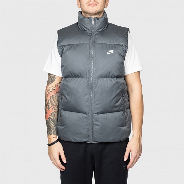 Жилет Nike Sportswear Club Primaloft