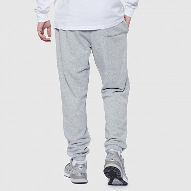 Брюки New Balance Essentials Good Vibes Jogger, цвет серый, артикул MP21503/AG